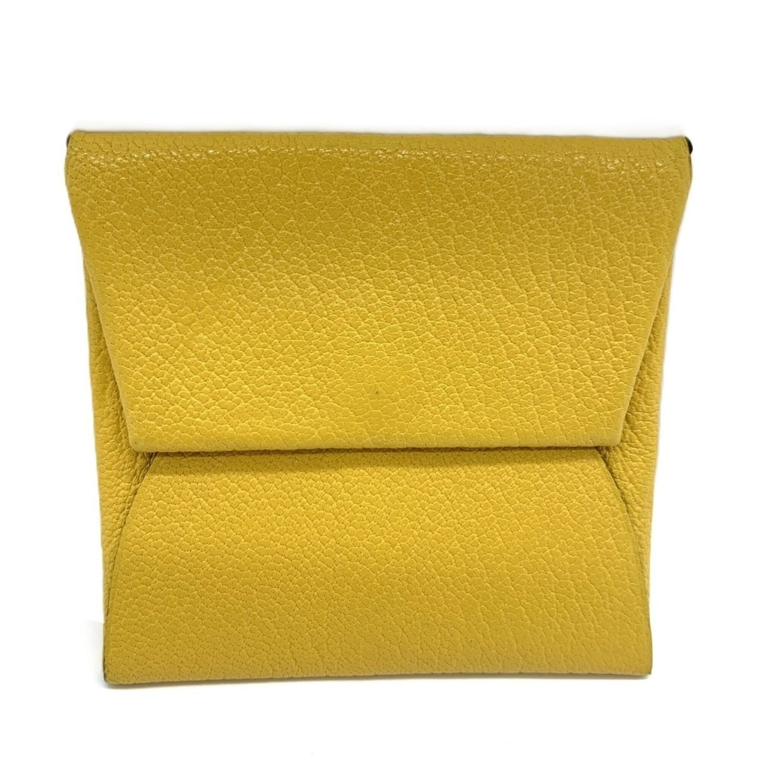 Hermes Bastia Coin Case, Chevre Leather, Yellow Bicolor, Purse, W Stamp, HERMES: --- Catalog ---Category: SizeWeight: 14.2g / 0.5oz.Size (HxWxD): 8.1cm x 8.4cm x 1cm / 3.18'' x 3.3'' x 0.39''Category: DesignType: Coin purse/coin caseColor: Bicolor, YellowGender: WomenClosure: