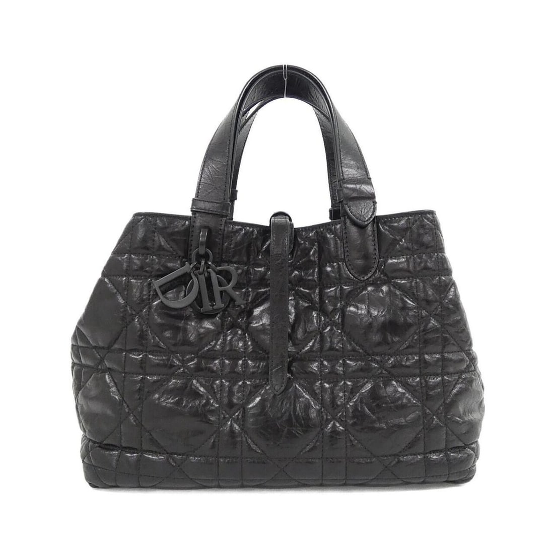Christian Dior Toujours Medium M2821SNIO Handbag: --- Catalog ---Category: SizeSize (HxWxD): 22cm x 29cm x 17cm / 8.66'' x 11.41'' x 6.69''Category: DesignType: Handbag, PouchColor: BlackGender: WomenMaterial: Leather Leather/Fur Type: