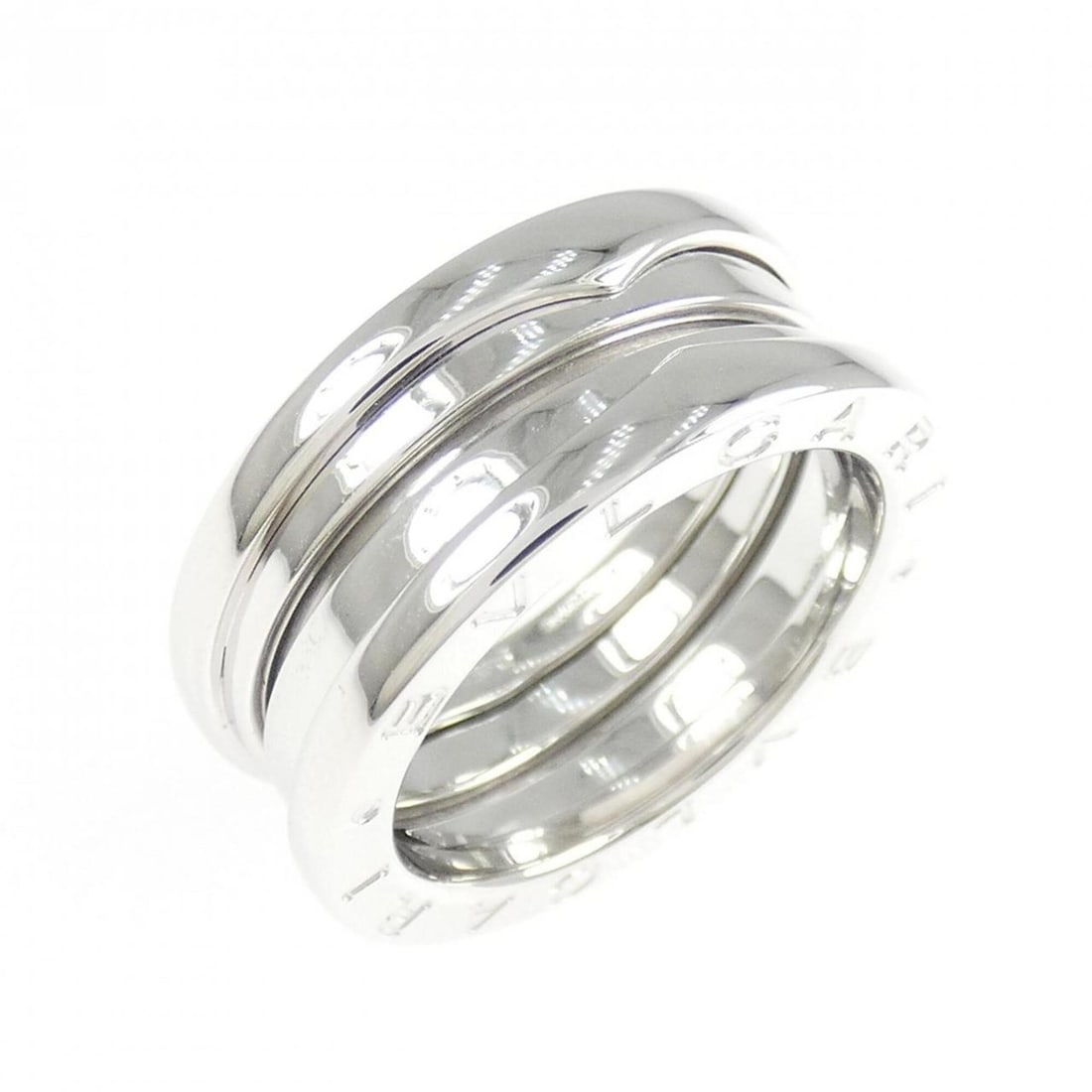 Bvlgari B.zero1 3-band ring: --- Catalog ---Category: SizeUS Size: 6Brand Size: 51Category: DesignType: Band ringGender: WomenMaterial: White gold (18K)Category: GeneralBrand: Bvlgari--- Item List ---Section: ConditionRanking:
