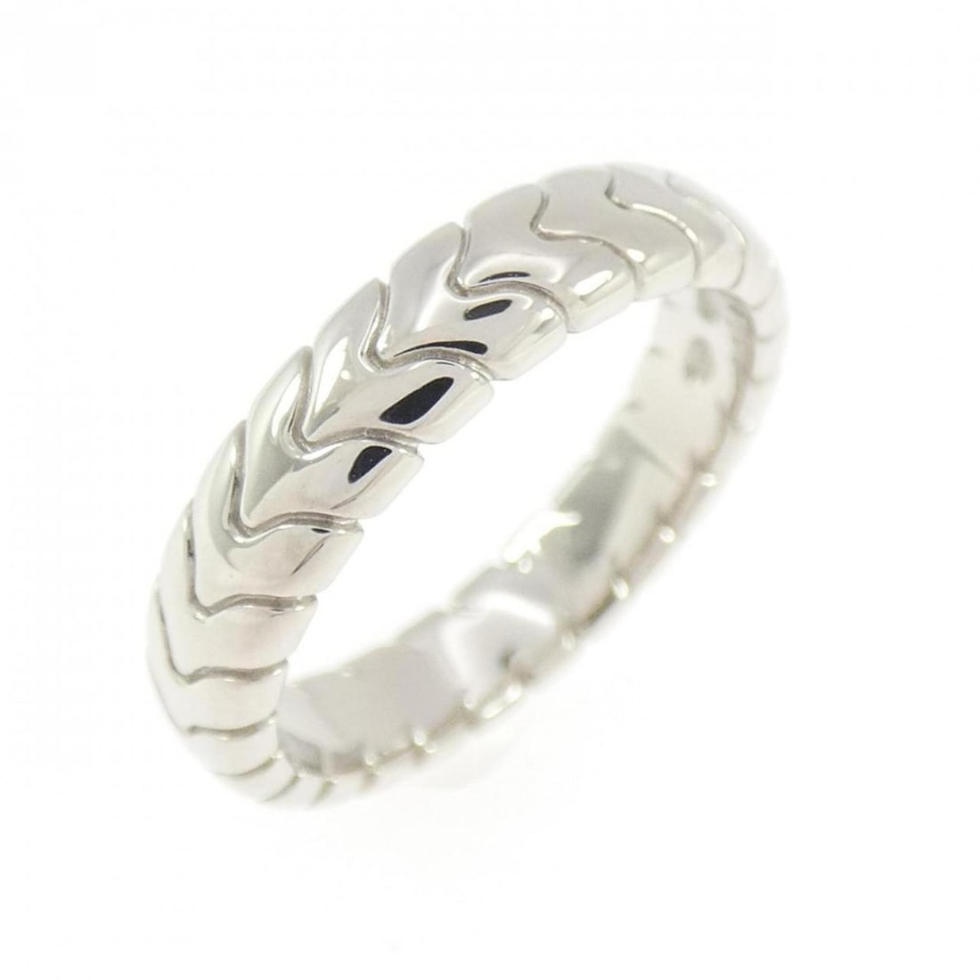 Bvlgari Spiga Ring: --- Catalog ---Category: SizeUS Size: 4Brand Size: 47Category: DesignType: Band ringGender: WomenMaterial: Platinum 950Category: GeneralBrand: Bvlgari--- Item List ---Section: ConditionRanking: Rank
