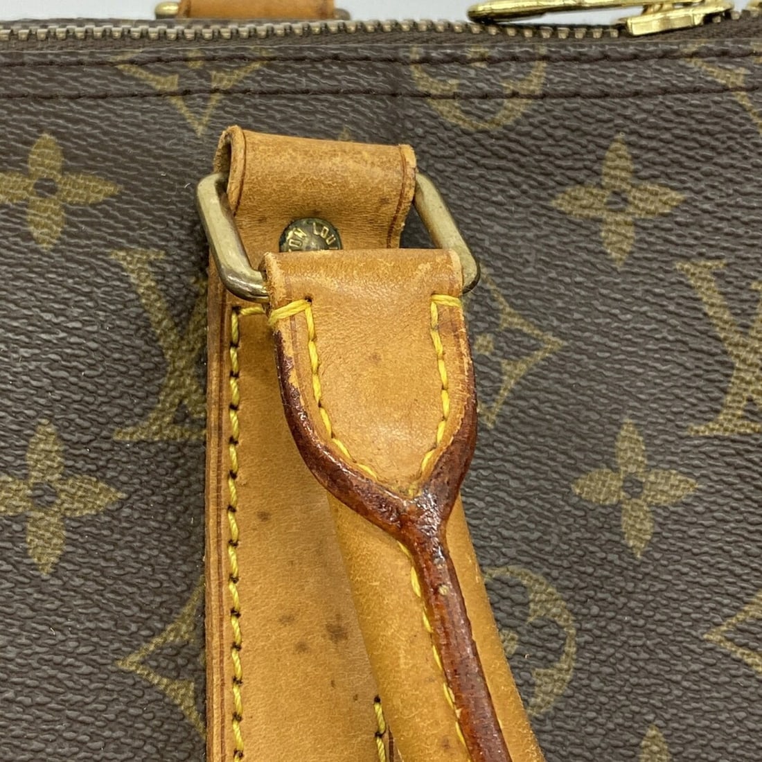 Louis Vuitton M77992 Gloves - 9