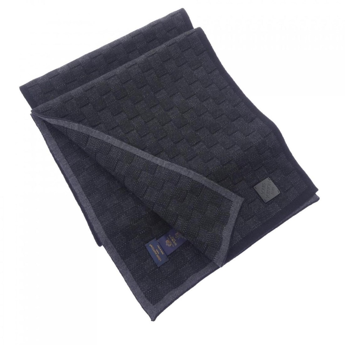 Louis Vuitton Neo Petit Damier M77988 Scarf: --- Catalog ---Category: SizeSize (LxW): 1.79m x 30cm / 70.47'' x 11.81''Category: DesignType: StoleColor: Black, GrayGender: MenCategory: GeneralMPN: M77988Brand: Louis Vuitton--- Item List ---Sectio