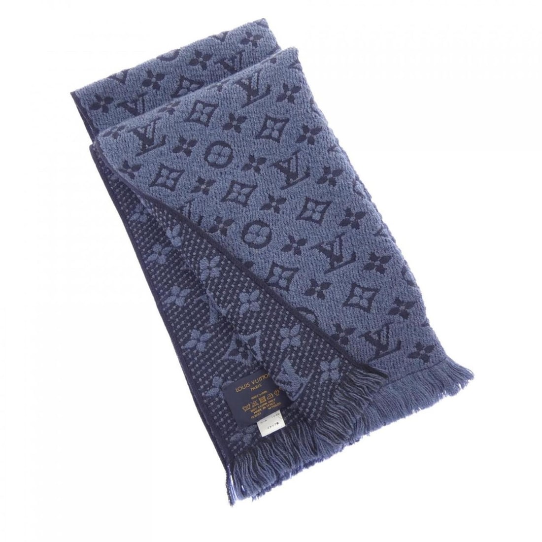 Louis Vuitton Monogram Classic M78525 Scarf: --- Catalog ---Category: SizeSize (LxW): 1.79m x 39cm / 70.47'' x 15.35''Category: DesignType: StoleColor: BlueGender: MenCategory: GeneralMPN: M78525Brand: Louis Vuitton--- Item List ---Section: