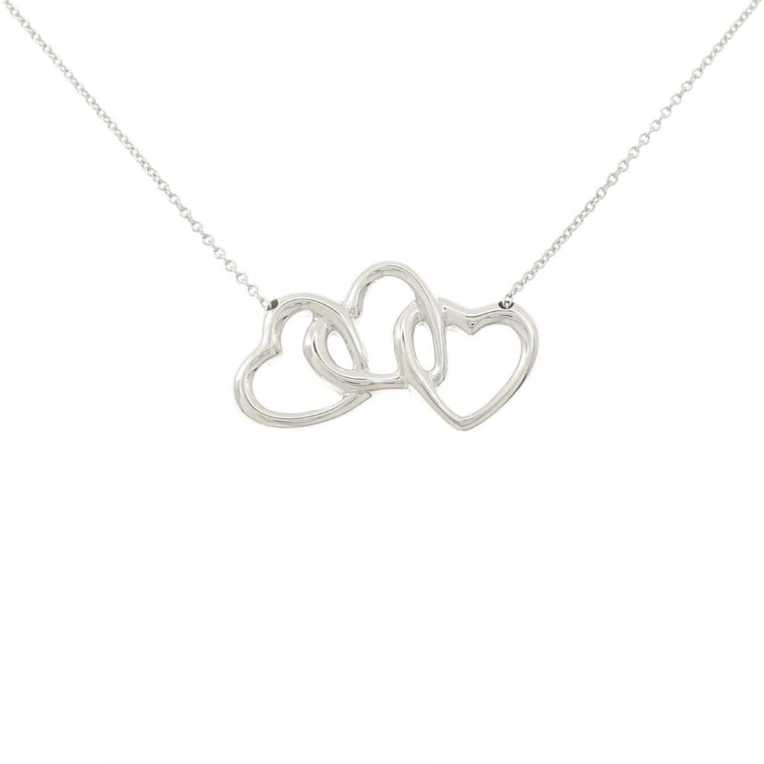 Tiffany Triple Open Heart Necklace: --- Catalog ---Category: SizePendant Size: 17mm x 29.7mm / 0.66'' x 1.16''Neck Circumference: 43 cm / 16.92''Category: DesignGender: WomenMaterial: Silver 925Pendant Type: PendantNecklace Type:
