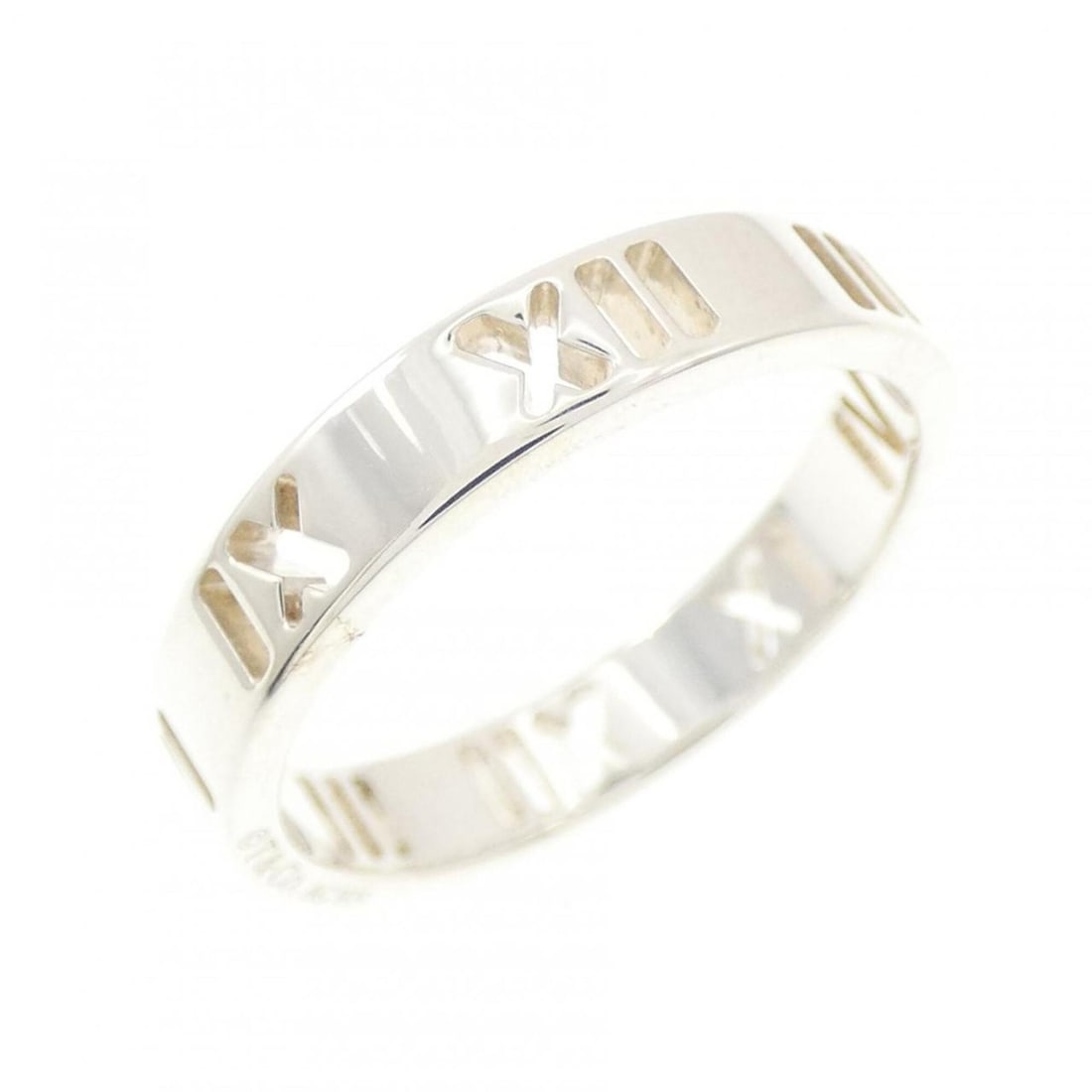 Tiffany Atlas Narrow Ring: --- Catalog ---Category: SizeJP Size: 10.0US Size: 5.5Category: DesignType: Band ringGender: WomenMaterial: Silver 925Category: GeneralBrand: Tiffany--- Item List ---Section: ConditionRanking: Rank A 