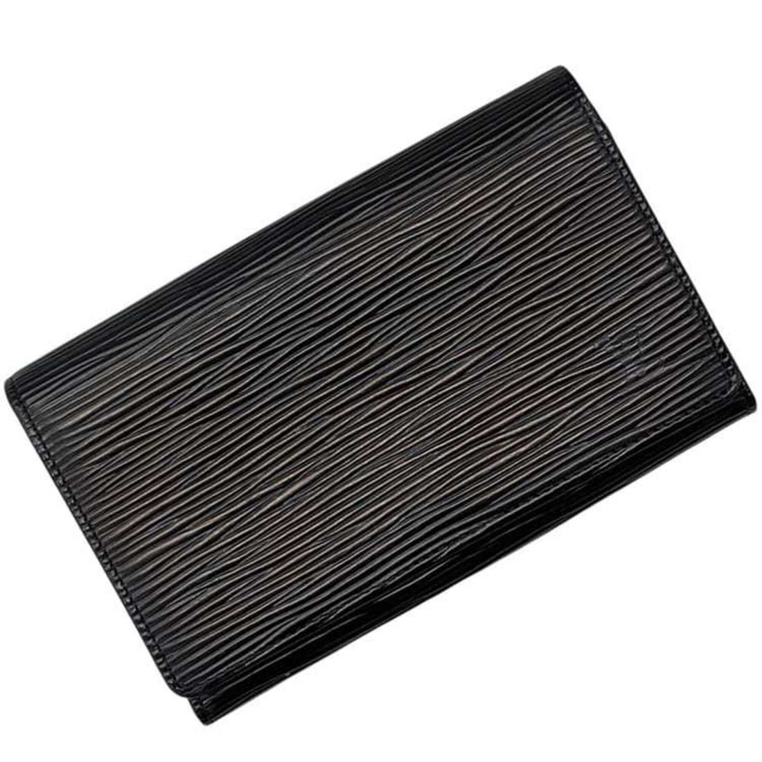 Louis Vuitton Bi-fold Wallet Portemonnaie Trésor L-shaped Epi Leather M63972 MI0070 LOUIS VUITTON: --- Catalog ---Category: SizeSize (HxWxD): 9cm x 14.5cm x 2.5cm / 3.54'' x 5.7'' x 0.98''Category: DesignType: Wallet (bi-fold)Color: Black, NoirGender: WomenMaterial: Epi leather Category: GeneralMPN