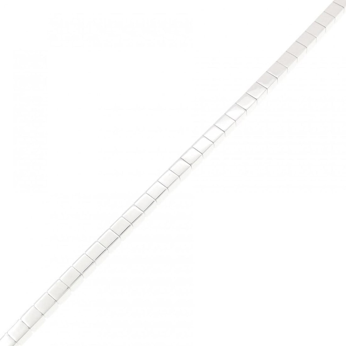 Cartier Lanieres Bracelet: --- Catalog ---Category: SizeLength: 16cm / 6.29''Category: DesignType: Charm braceletGender: WomenMaterial: White gold (18K)Category: GeneralBrand: Cartier--- Item List ---Section: ConditionRanking: