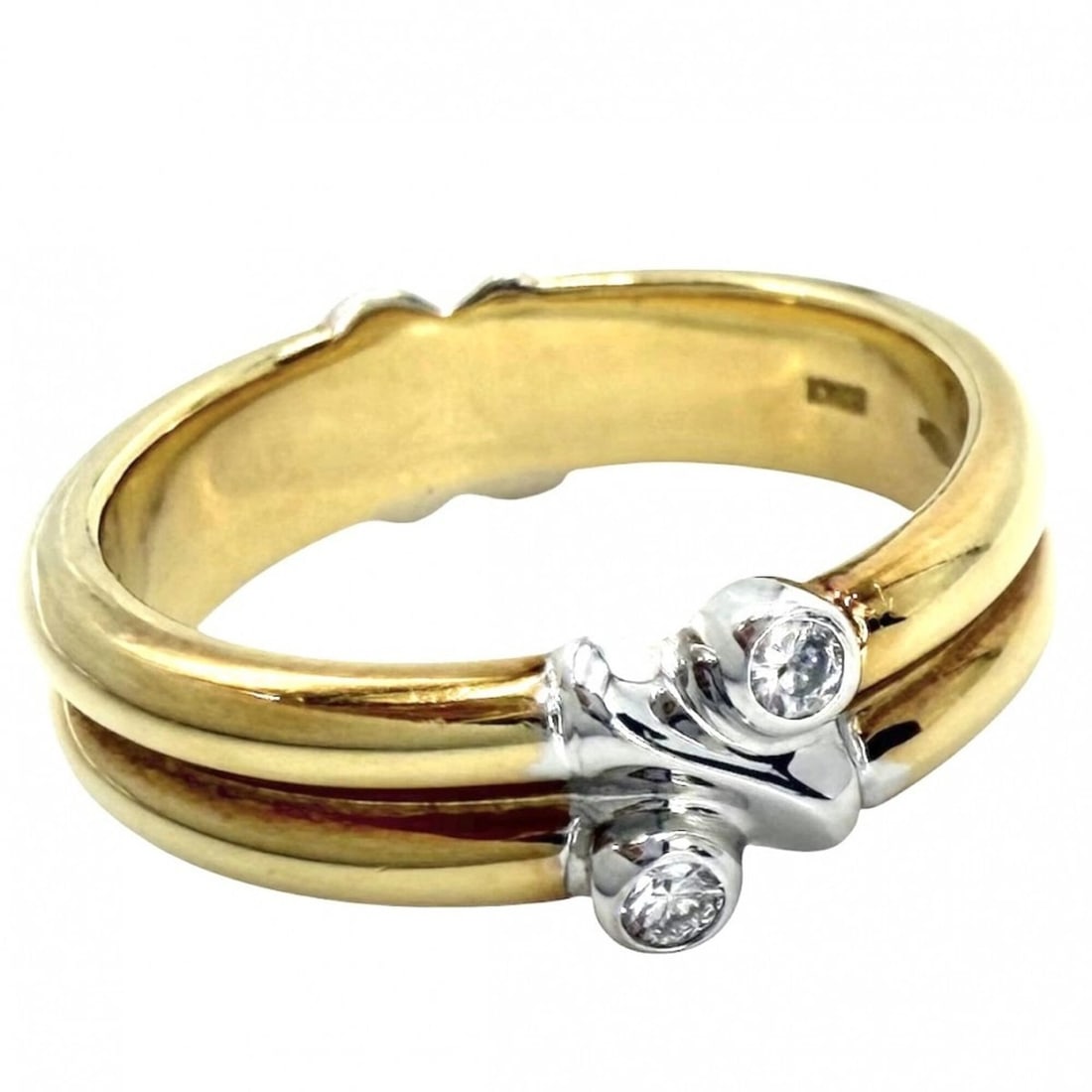 Tiffany & Co. Women's Signature Ring, Au750, 18K Yellow Gold (YG/WG), Diamond, Approx. 6.5g: --- Catalog ---Category: SizeJP Size: 11.5US Size: 6Category: DesignColor: White gold, Yellow goldGender: WomenMaterial: White gold (18K), Yellow gold (18K)Category: GeneralBrand: Tiffany--- Item List