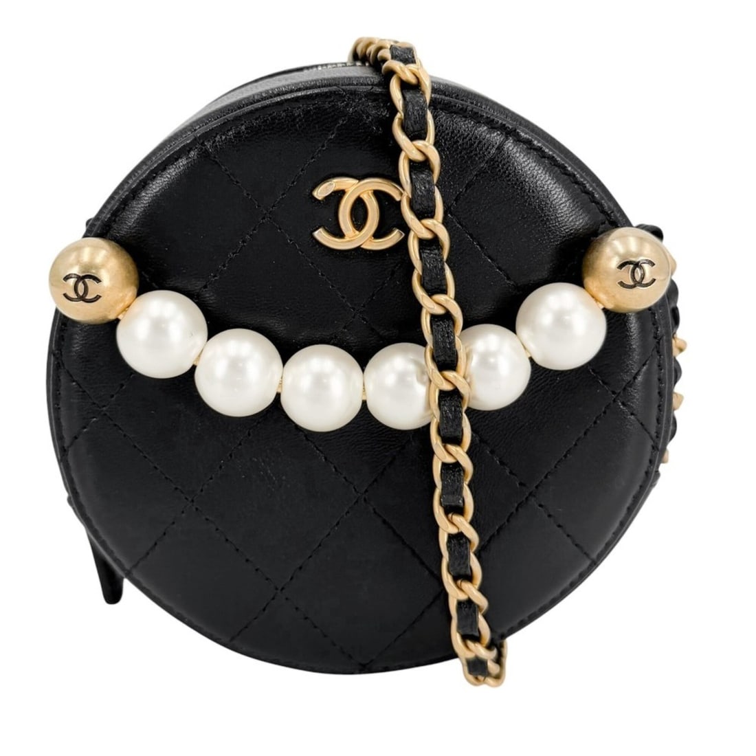 Chanel Women's Matelassé Mini Shoulder Bag, Chain Crossbody Coco Mark, Small Size, CHANEL AP0999,: --- Catalog ---Category: SizeSize (HxWxD): 12cm x 12cm x 5.5cm / 4.72'' x 4.72'' x 2.16''Category: DesignType: Shoulder bagColor: Black, WhiteGender: WomenMaterial: Leather Category: GeneralMPN: AP099