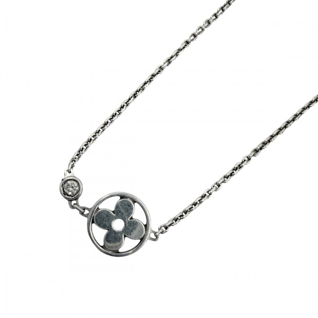 Louis Vuitton Monogram Idylle Necklace for Men and Women, Adjustable, 18K White Gold (750), Diamond,: --- Catalog ---Category: SizeWidth: 1mm / 0.04''Weight: 4.7g / 0.16oz.Pendant Size: 8mm x 8mm / 0.31'' x 0.31''Neck Circumference: 40 cm / 15.74''Category: DesignStone: DiamondGender: Men,WomenMateria