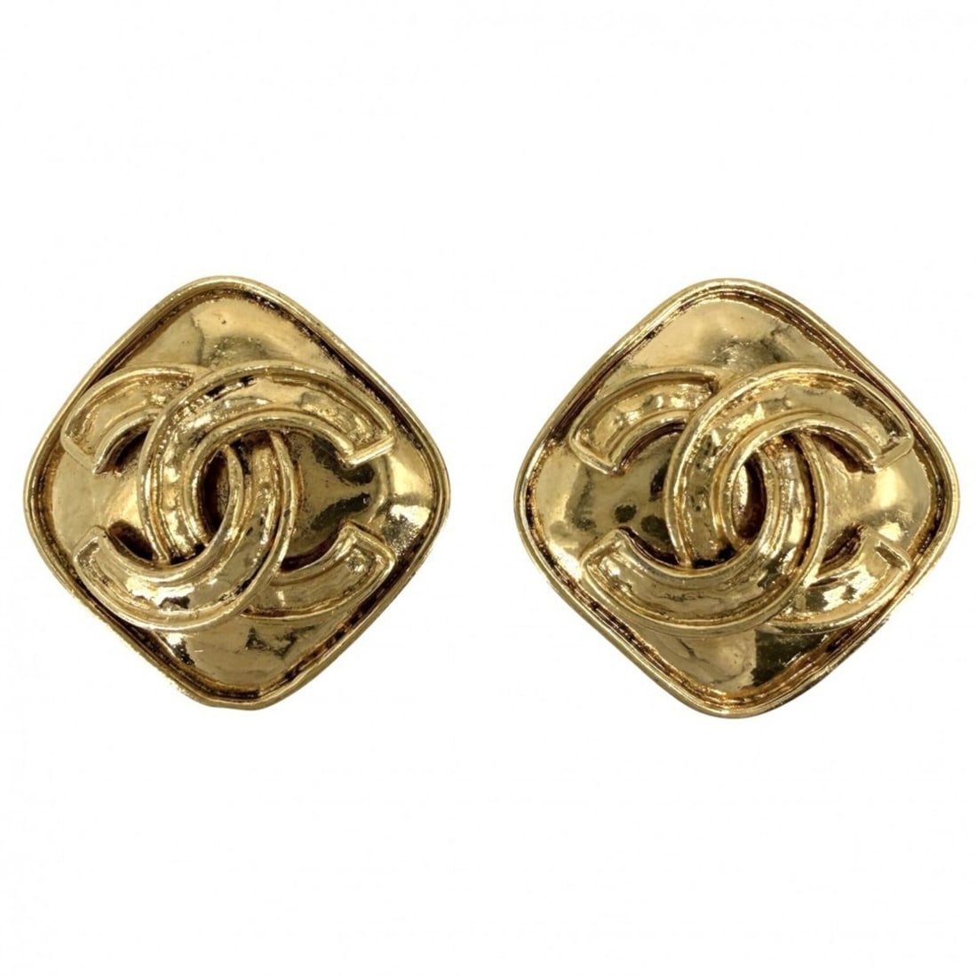 Chanel Earrings for Women, Coco Mark, Vintage, CHANEL GP 94P Gold, Approx. 17.6g, 1994: --- Catalog ---Category: SizeWeight: 17.6g / 0.62oz.Size (HxWxD): 28.00mm x 28.00mm x 5.00mm / 1.10'' x 1.10'' x 0.20''Category: DesignType: Clip earringsFinish: Gold platedGender: WomenSeason: Vintag
