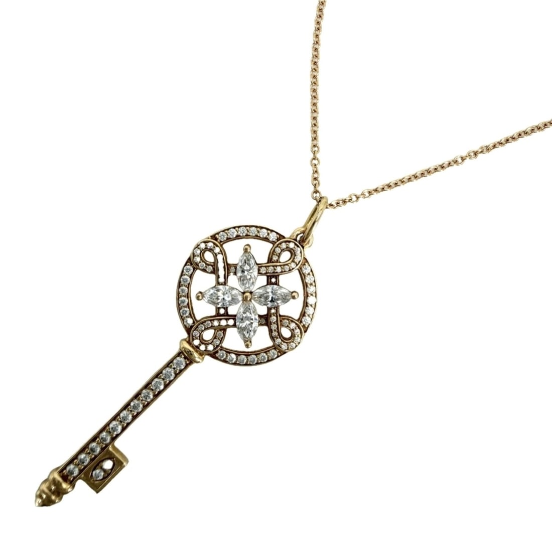 Tiffany & Co. Victoria Key Necklace for Women, 18K Yellow Gold (Au750), Diamond, Approx. 4.5g: --- Catalog ---Category: SizeWidth: 1mm / 0.04''Weight: 4.5g / 0.15oz.Pendant Size: 38mm x 15mm / 1.49'' x 0.59''Neck Circumference: 40.5 cm / 15.94''Category: DesignStone: DiamondGender: WomenMateria