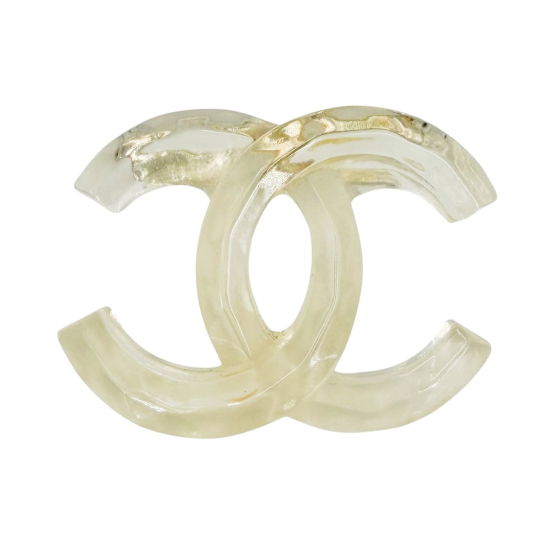 Chanel Brooch for Women, Coco Mark, Accessory, CHANEL 02P, Clear, Approx. 10.5g, 2002: --- Catalog ---Category: SizeSize (HxWxD): 3.5cm x 5cm / 1.37'' x 1.96''Category: DesignType: BroochColor: ClearGender: WomenCategory: GeneralBrand: Chanel--- Item List ---Section: ConditionRanking: R