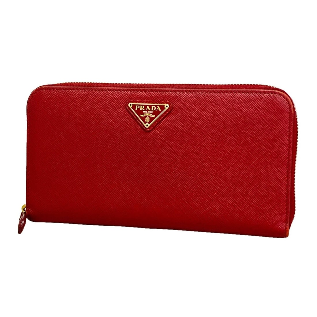 Prada long wallet, Saffiano leather, red, women's.: --- Catalog ---Category: SizeSize (HxWxD): 10.5cm x 20cm x 2.5cm / 4.13'' x 7.87'' x 0.98''Category: DesignType: Long wallet (bi-fold)Color: Red colorGender: WomenMaterial: Leather Category: GeneralBr