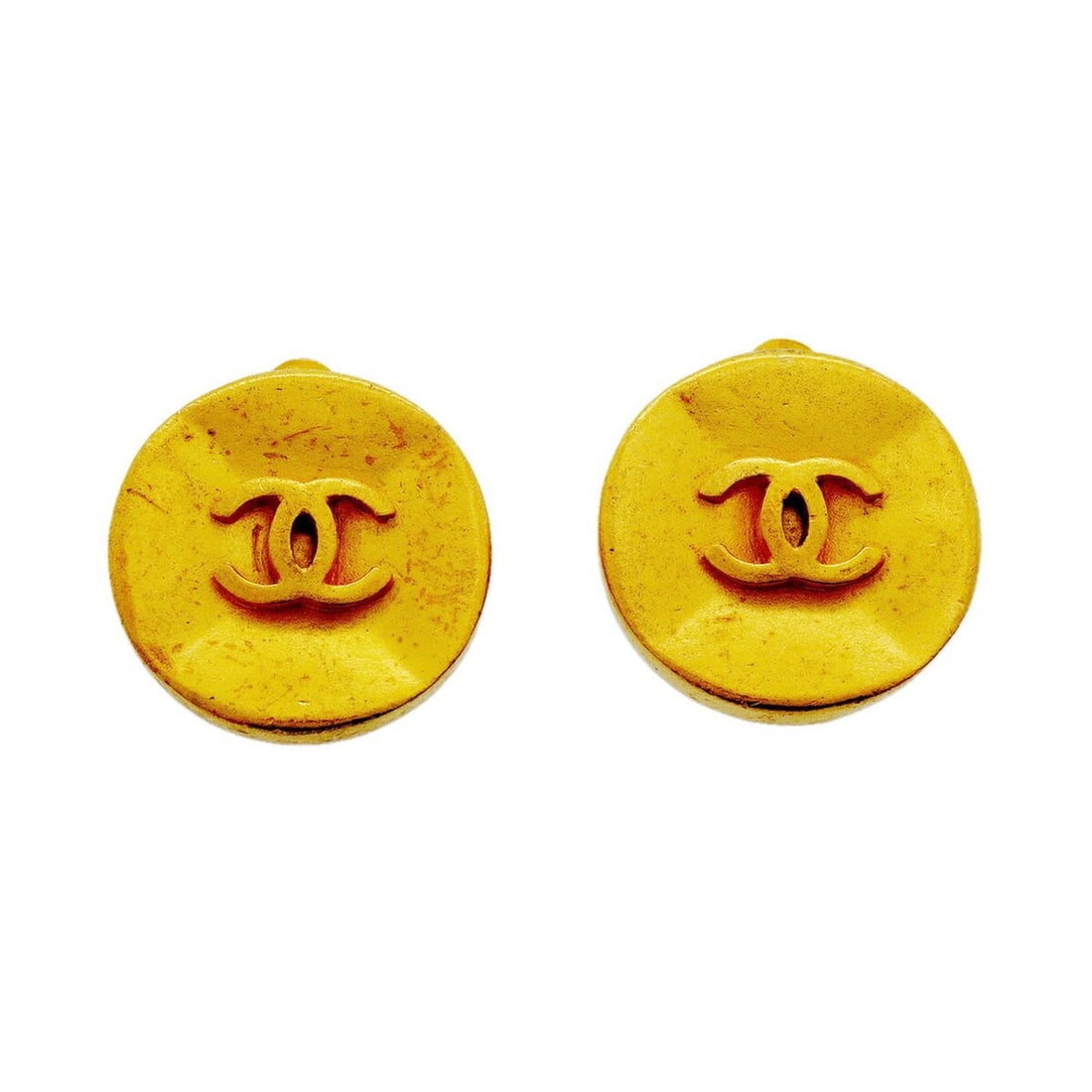 Chanel earrings, Coco Mark, GP plated, gold, women's.: --- Catalog ---Category: SizeSize (HxWxD): 22.10mm x 22.40mm / 0.87'' x 0.88''Category: DesignType: Clip earringsColor: GoldGender: WomenMaterial: Gold platingCategory: GeneralBrand: Chanel--- Item Li