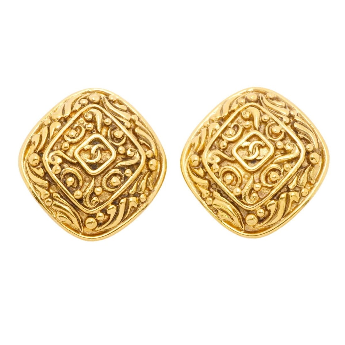 Chanel Earrings, Coco Mark, Diamond Shape, GP Plated Gold, Women's: --- Catalog ---Category: SizeSize (HxWxD): 36.30mm x 33.50mm / 1.43'' x 1.32''Category: DesignType: Clip earringsColor: GoldGender: WomenMaterial: Gold platingCategory: GeneralBrand: Chanel--- Item Li