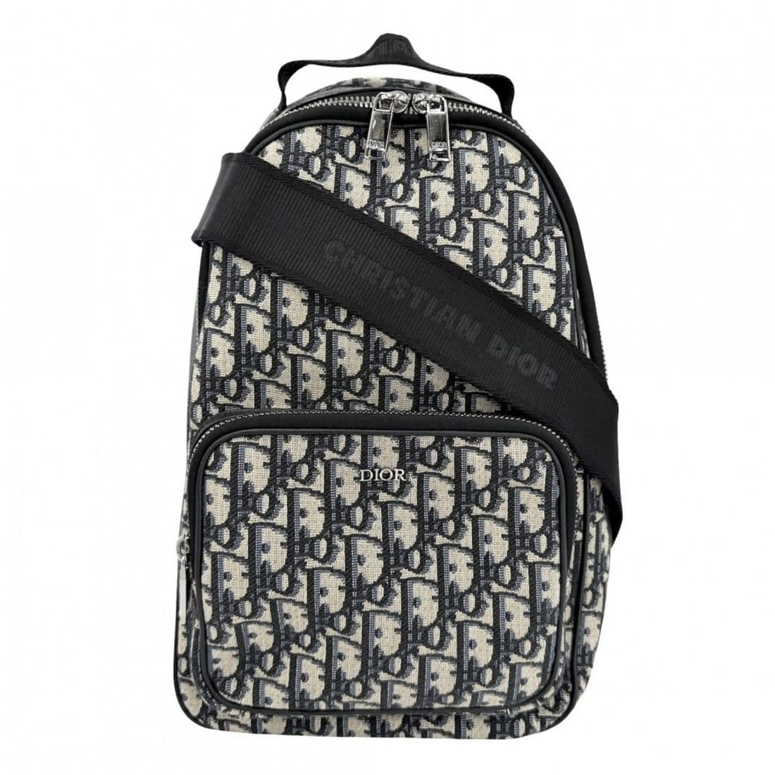 Dior Homme Men's Mini Sling Bag/Crossbody Bag, Navy/Black, Silver Hardware: --- Catalog ---Category: SizeSize (HxWxD): 32cm x 20cm x 10cm / 12.59'' x 7.87'' x 3.93''Category: DesignType: Crossbody bag, Shoulder bagColor: Beige, Black, NavyGender: MenMaterial: Jacquard Hardwar