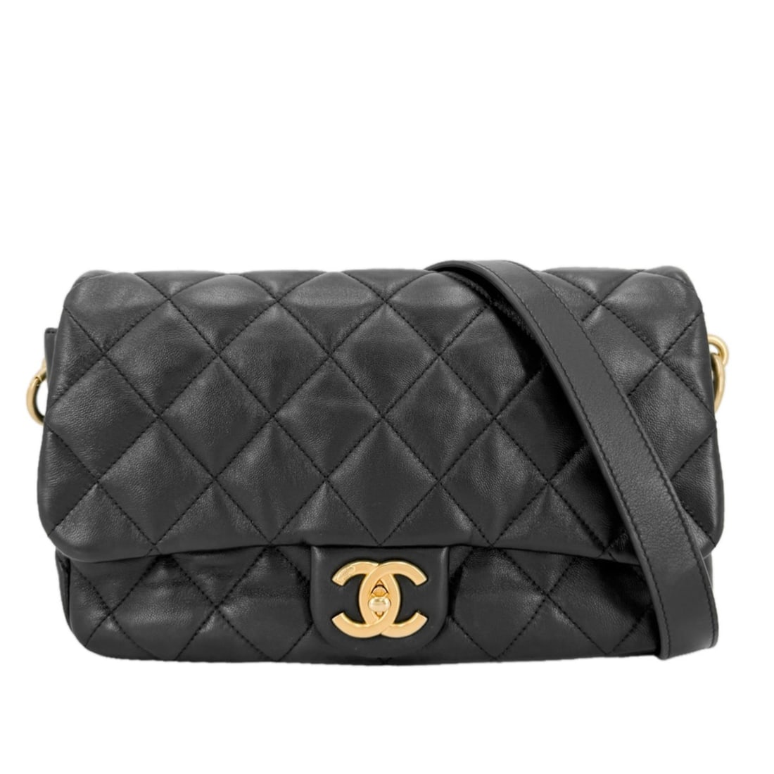 Chanel women's shoulder bag, Matelassé design, Coco Mark, cross-body, lambskin, black, gold: --- Catalog ---Category: SizeSize (HxWxD): 17cm x 27cm x 7.5cm / 6.69'' x 10.62'' x 2.95''Category: DesignType: Shoulder bagColor: BlackGender: WomenMaterial: Leather Leather/Fur Type: LambskinCategor