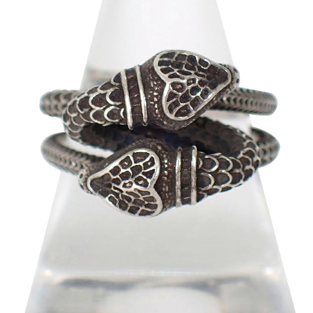 GUCCI 925 Garden Snake Ring, Size 12: --- Catalog ---Category: SizeUS Size: 8.5Brand Size: 57Category: DesignType: Band ringGender: WomenMaterial: Sterling silver 925Category: GeneralBrand: Gucci--- Item List ---Section: ConditionRanking: