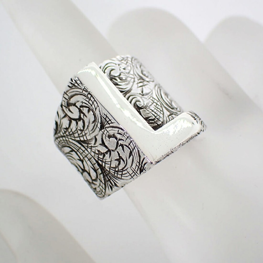 GUCCI 925 L Arabesque Ring, Size 16 - 7