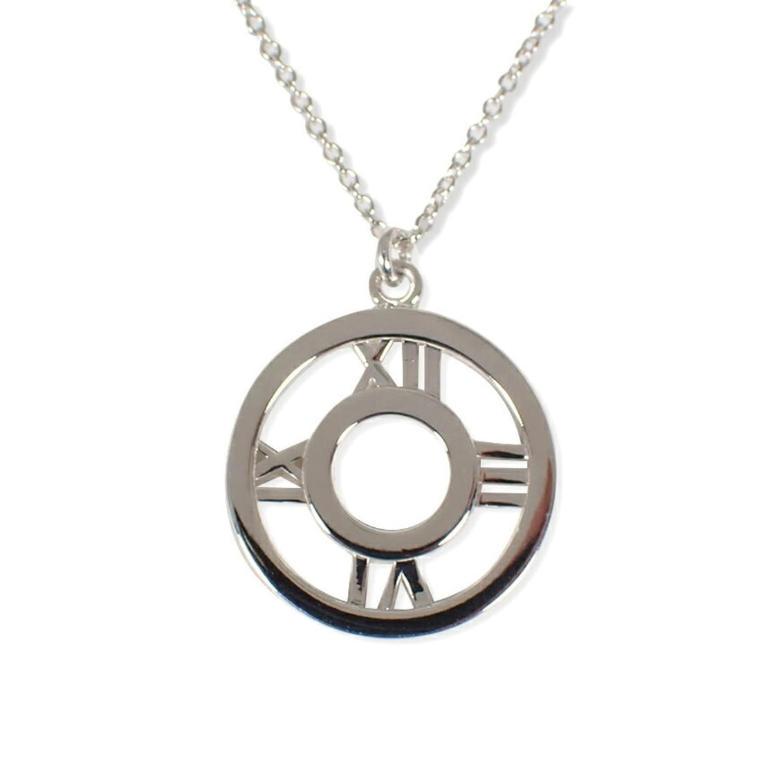 TIFFANY & Co. 925 Atlas Circle Pendant: --- Catalog ---Category: SizePendant Size: 18mm / 0.7''Neck Circumference: 41 cm / 16.14''Category: DesignGender: WomenMaterial: Sterling silver 925Pendant Type: PendantNecklace Type: NecklaceCategory