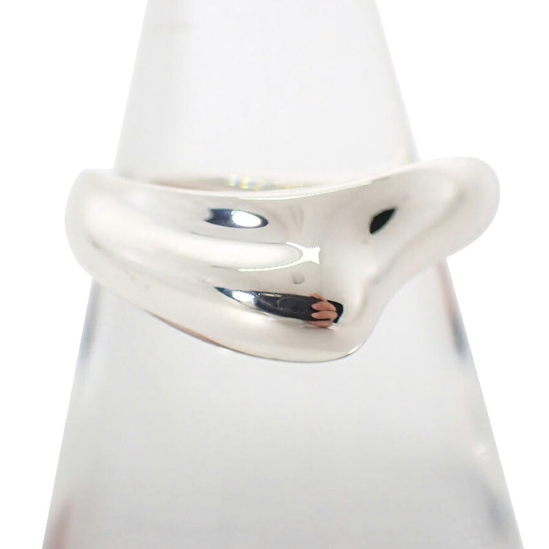 TIFFANY & Co. 925 Curved Wave Ring, Size 12: --- Catalog ---Category: SizeUS Size: 6.5Brand Size: 52Category: DesignType: Band ringGender: WomenMaterial: Sterling silver 925Category: GeneralBrand: Tiffany--- Item List ---Section: ConditionRankin