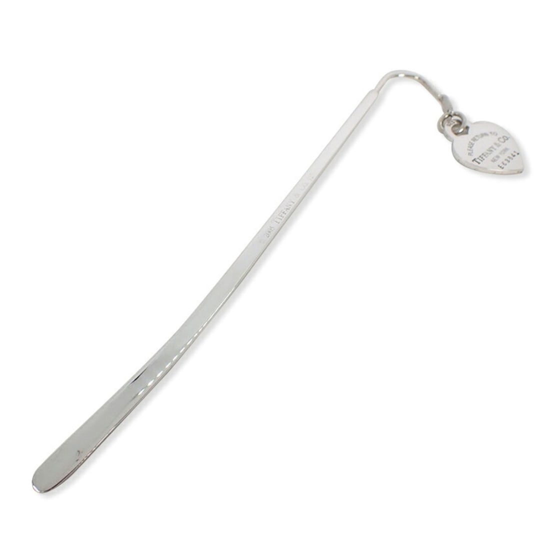 TIFFANY & Co. 925 Return to Heart Bookmark: --- Catalog ---Category: GeneralBrand: TiffanyCategory: Physical PropertiesSize (LxW): 157.00mm / 6.18''--- Item List ---Section: ConditionRanking: Rank A Used - A few traces of usage, some scratches