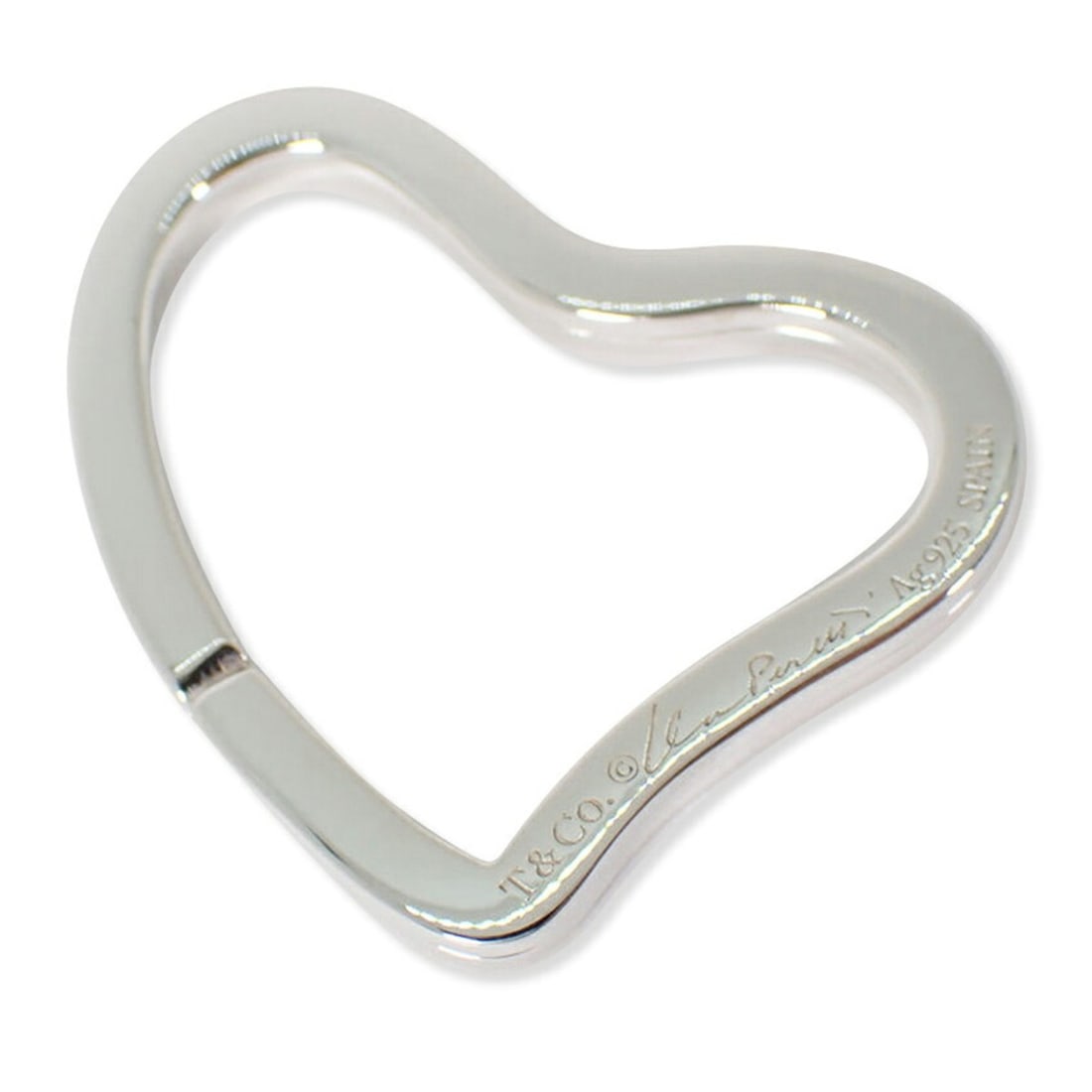 TIFFANY & Co. 925 Heart Keyring: --- Catalog ---Category: SizeSize (HxWxD): 2.89cm x 3.6cm / 1.13'' x 1.41''Category: DesignType: KeyringGender: WomenMaterial: Sterling silver 925Category: GeneralBrand: Tiffany--- Item List