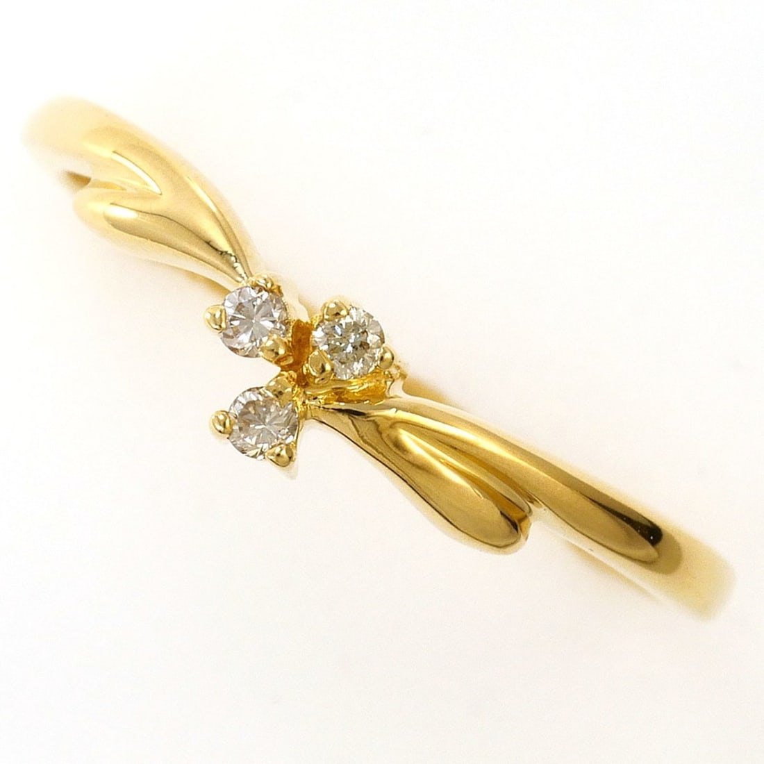 18K (18-karat) Yellow Gold Ring with 0.05ct Diamond, Total Weight 1.5g, Jewelry: --- Catalog ---Category: SizeWidth: 4mm / 0.16''Weight: 1.5g / 0.05oz.JP Size: 10US Size: 5.5Category: DesignType: Band ringColor: Yellow goldMetal: GoldStone: DiamondGender: WomenMaterial: Yellow gol