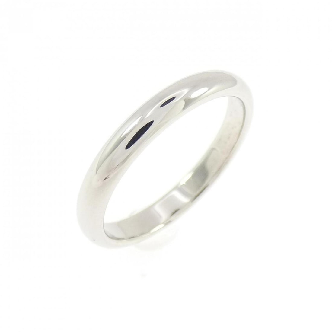 Cartier wedding ring: --- Catalog ---Category: SizeUS Size: 3Brand Size: 44Category: DesignType: Band ringGender: WomenMaterial: Platinum 950Category: GeneralBrand: Cartier--- Item List ---Section: ConditionRanking: Rank A