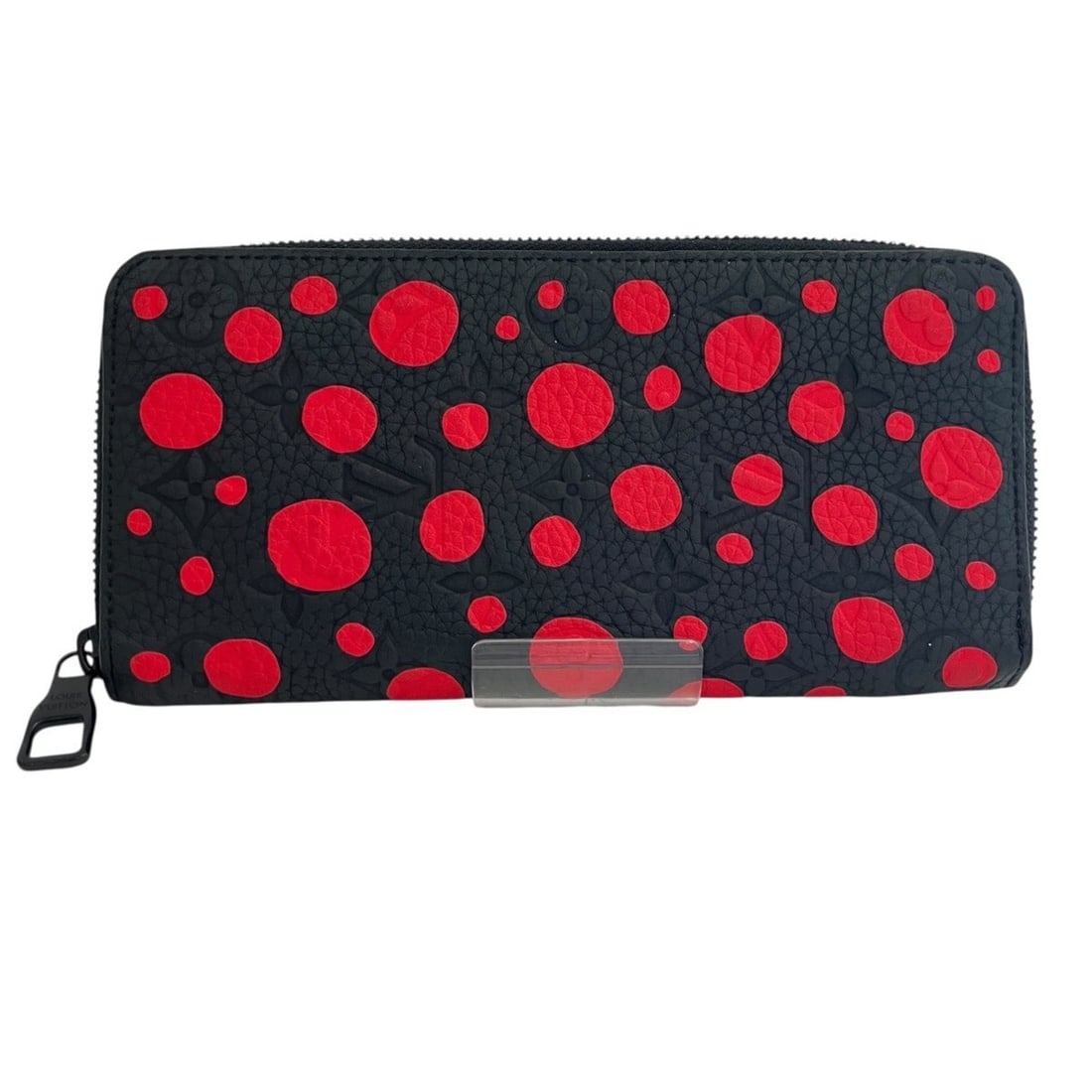 Louis Vuitton x Yayoi Kusama Collaboration Zippy Wallet Vertical Long Monogram Empreinte Leather: --- Catalog ---Category: SizeSize (HxWxD): 10cm x 20cm x 2.5cm / 3.93'' x 7.87'' x 0.98''Category: DesignType: Long wallet (bi-fold)Color: Black, NoirGender: WomenClosure: ZipperMaterial: Leather Cate