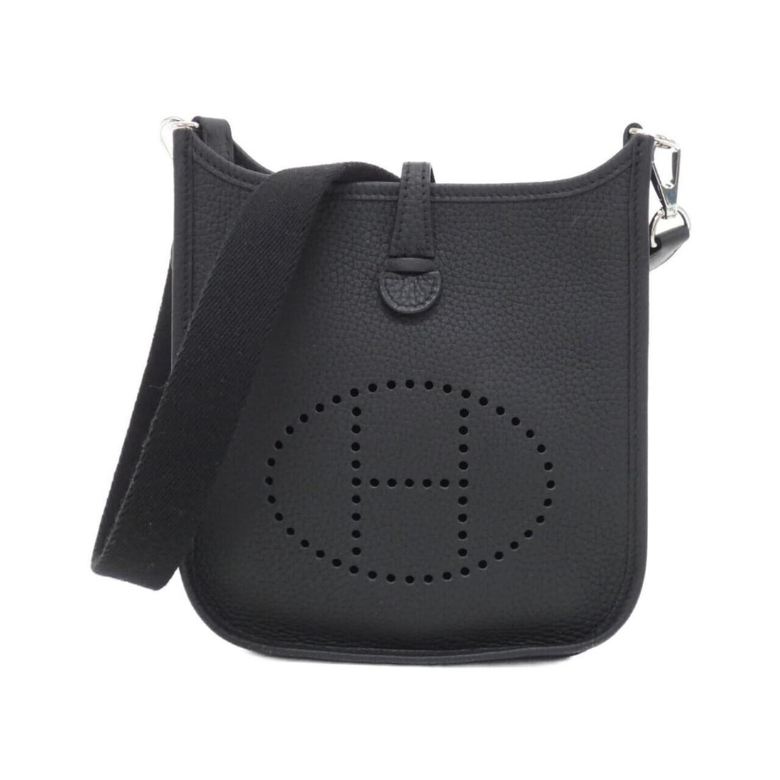 Hermes Evelyne Amazon 16cm 069426CK Shoulder Bag: --- Catalog ---Category: SizeSize (HxWxD): 18cm x 17cm x 6cm / 7.08'' x 6.69'' x 2.36''Category: DesignType: Shoulder bagColor: BlackGender: Women,MenMaterial: Taurillon clemence leather Category: