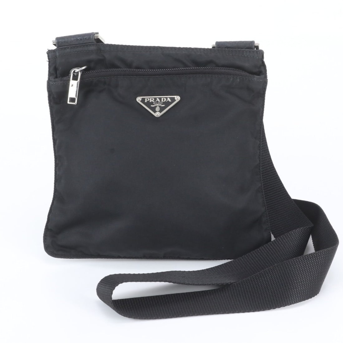 Prada Tessuto Nylon Triangle Logo Leather Shoulder Bag, Black, Men's: --- Catalog ---Category: SizeSize (HxWxD): 21cm x 20cm x 3cm / 8.26'' x 7.87'' x 1.18''Category: DesignType: Shoulder bagColor: BlackGender: MenMaterial: Leather , Nylon Category: GeneralBrand: PradaC