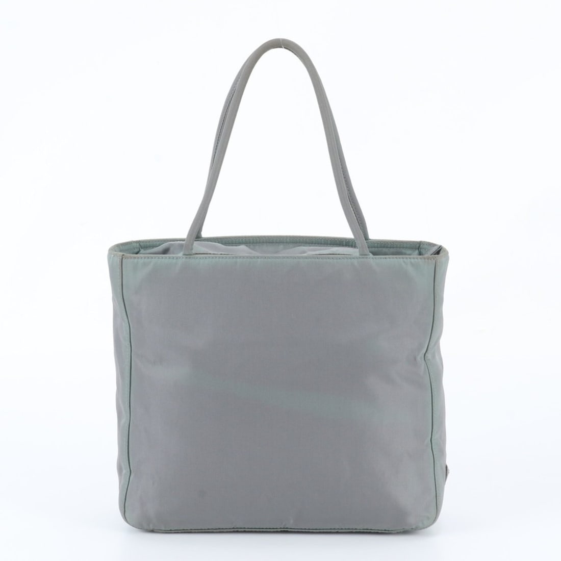 Prada Tessuto Nylon Triangle Logo Tote Bag Shoulder Handbag Gray Brand Women's: --- Catalog ---Category: SizeSize (HxWxD): 23cm x 26cm x 9cm / 9.05'' x 10.23'' x 3.54''Category: DesignType: Handbag, Shoulder bag, Tote bagColor: GrayGender: WomenCategory: GeneralBrand: PradaCountr