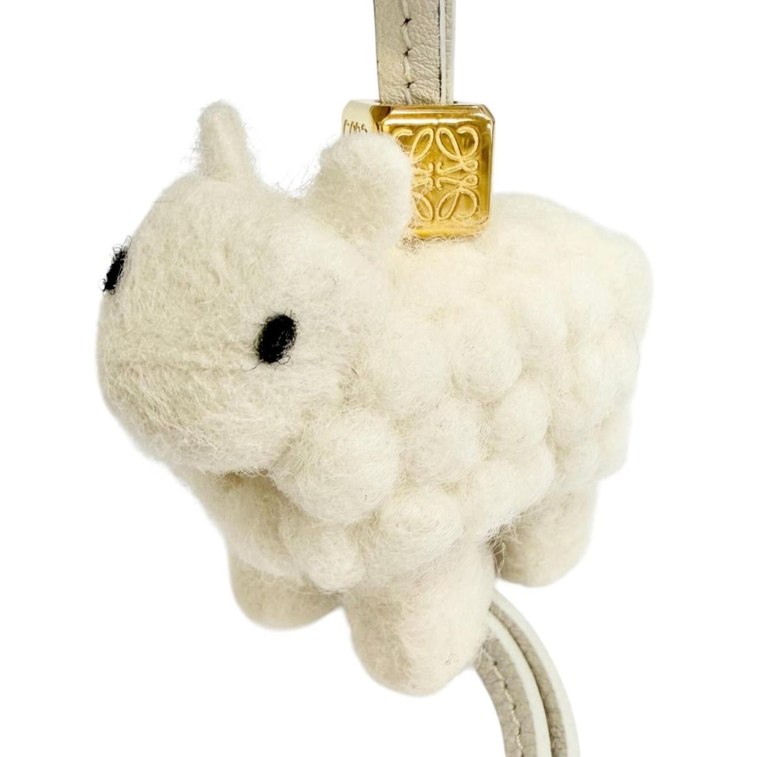 LOEWE Felt Calf Leather Sheep Anagram Cube Bag Charm, Ivory, Gold Hardware, Made in Spain, Women's: --- Catalog ---Category: SizeSize (HxWxD): 55.00mm x 65.00mm / 2.17'' x 2.56''Category: DesignType: Handbag charmColor: IvoryGender: WomenMaterial: LeatherCategory: GeneralBrand: LoeweCountry of