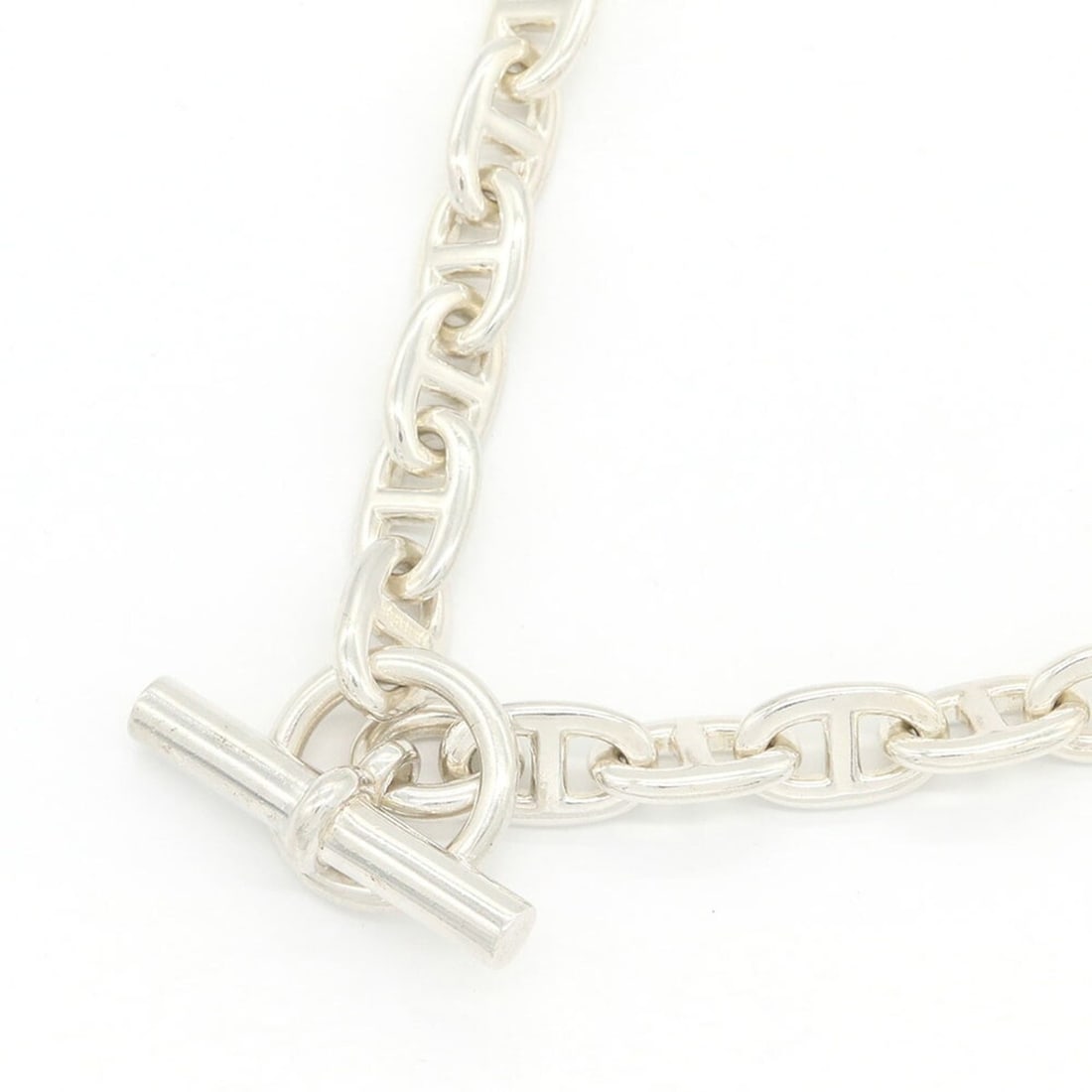 Hermes Chaine d'Ancre Necklace MM 36 links SV Sterling Silver 925 Hallmarked Women's Men's HERMES: --- Catalog ---Category: SizePendant Size: 16.6mm x 10mm / 0.65'' x 0.39''Neck Circumference: 44 cm / 17.32''Category: DesignGender: Men,WomenMaterial: Sterling silver 925Necklace Type: NecklaceCatego
