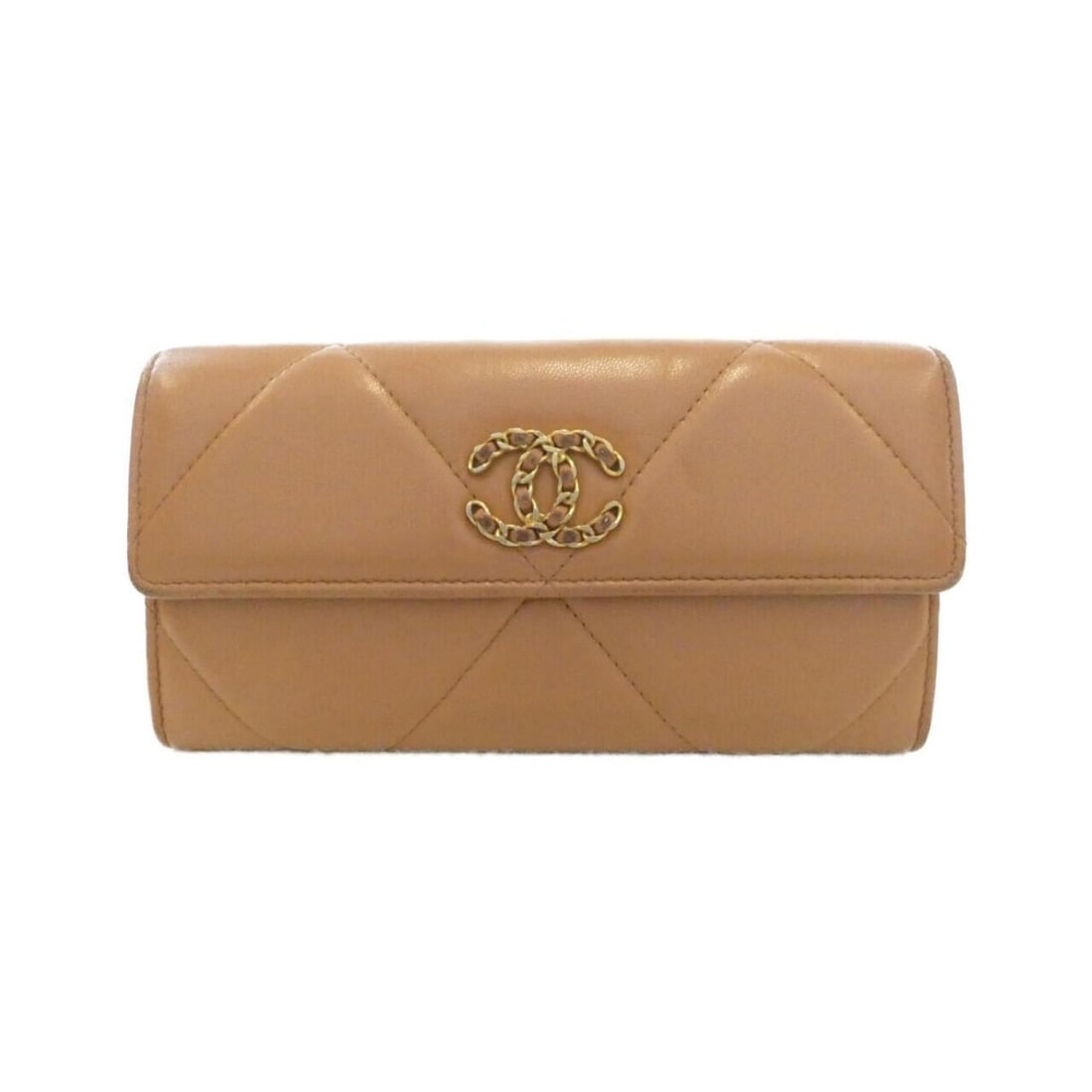 Chanel 19 line AP0955 wallet: --- Catalog ---Category: SizeSize (HxWxD): 11cm x 20cm x 3cm / 4.33'' x 7.87'' x 1.18''Category: DesignType: Long wallet (bi-fold)Color: BrownGender: WomenMaterial: Leather Leather/Fur Type: Lamb