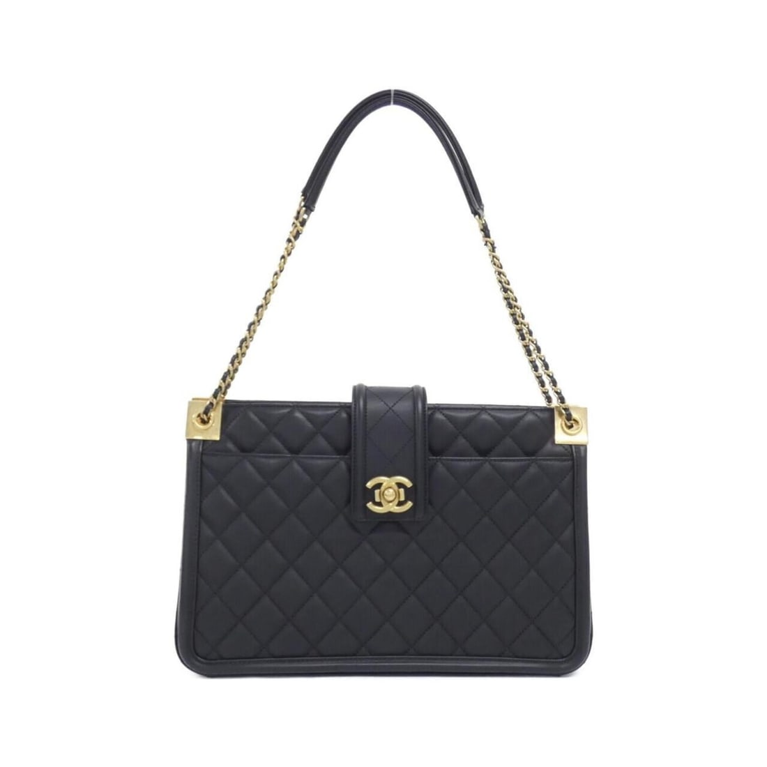 Chanel 90672 Shoulder Bag: --- Catalog ---Category: SizeSize (HxWxD): 20cm x 31cm x 10cm / 7.87'' x 12.2'' x 3.93''Category: DesignType: Shoulder bagColor: BlackGender: Women,MenMaterial: Leather Hardware Color: Matte