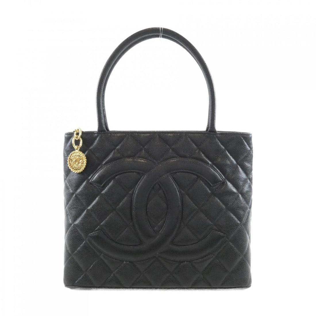 Chanel 1804 handbag: --- Catalog ---Category: SizeSize (HxWxD): 25cm x 30cm x 14cm / 9.84'' x 11.81'' x 5.51''Category: DesignType: HandbagColor: BlackGender: WomenMaterial: Grained Calfskin Hardware Color: GoldCategory: