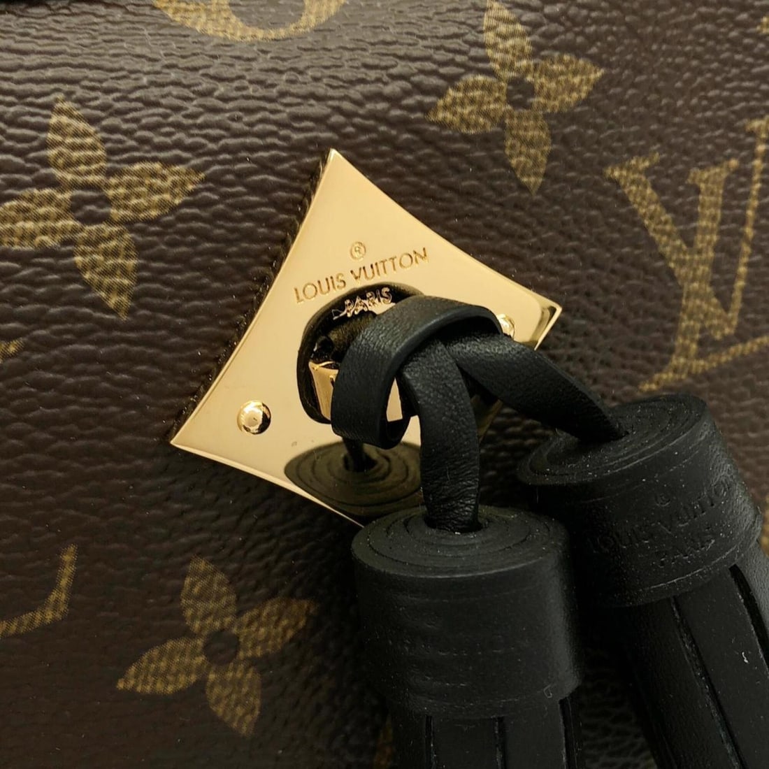 Louis Vuitton Monogram Gradient M71607 Scarf - 6