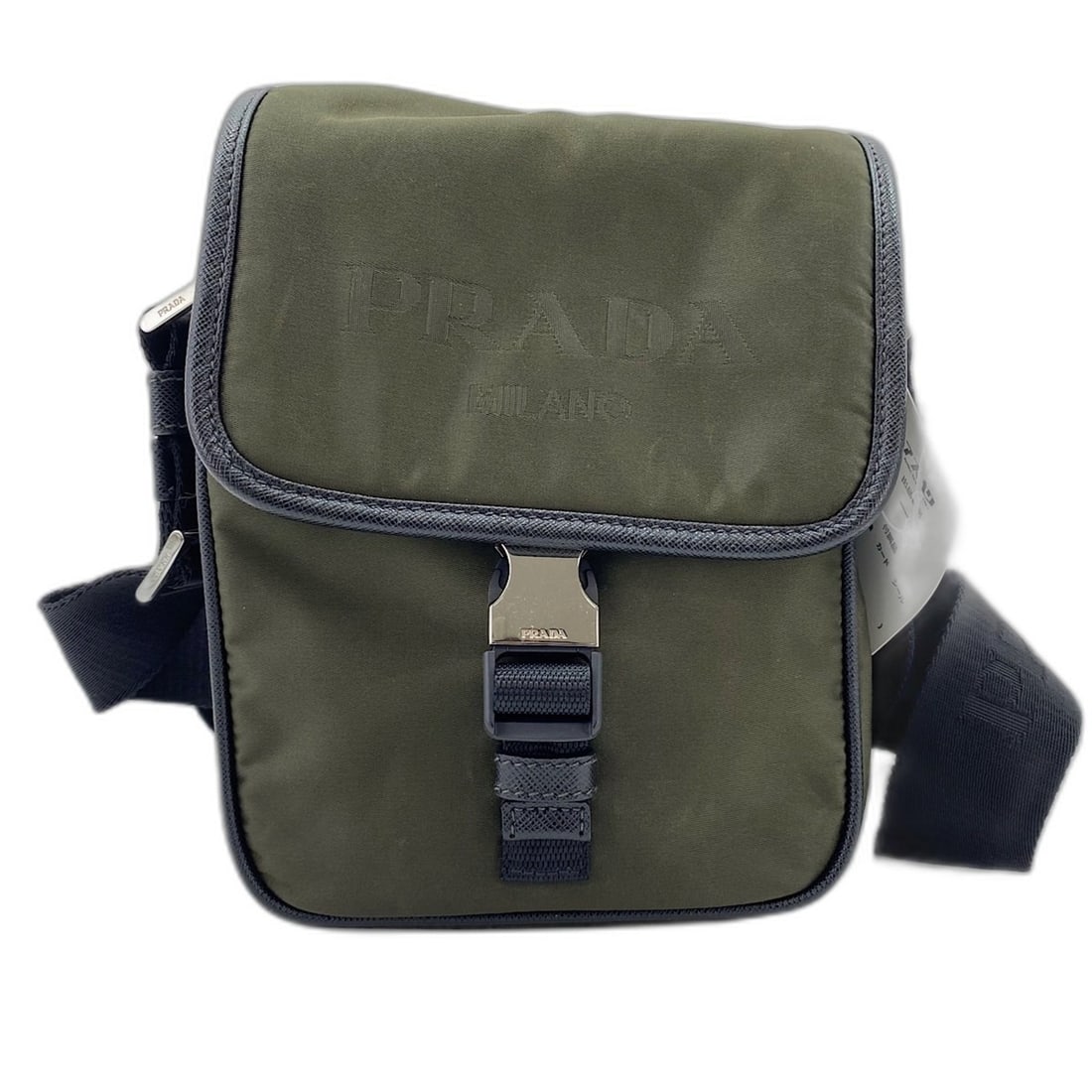 PRADA Saffiano Shoulder Bag, Khaki: --- Catalog ---Category: SizeSize (HxWxD): 21cm x 16cm x 7cm / 8.26'' x 6.29'' x 2.75''Category: DesignType: Shoulder bagColor: KhakiGender: WomenCategory: GeneralBrand: Prada--- Item List ---Section:
