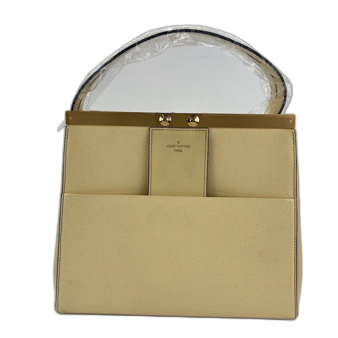 LOUIS VUITTON City Frame Tote Bag White: --- Catalog ---Category: SizeSize (HxWxD): 22cm x 25cm x 15cm / 8.66'' x 9.84'' x 5.9''Category: DesignType: Tote bagColor: WhiteGender: WomenCategory: GeneralBrand: Louis Vuitton--- Item List ---Sect