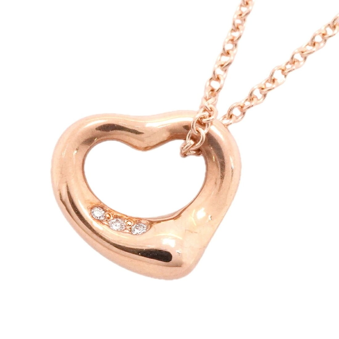 Tiffany & Co. Heart Necklace, 3 Diamonds, 18K Pink Gold, Women's, P3427888: --- Catalog ---Category: SizePendant Size: 10.7mm x 10.7mm / 0.42'' x 0.42''Neck Circumference: 41 cm / 16.14''Category: DesignStone: DiamondGender: WomenMaterial: Pink gold (18K)Necklace Type: Neckla