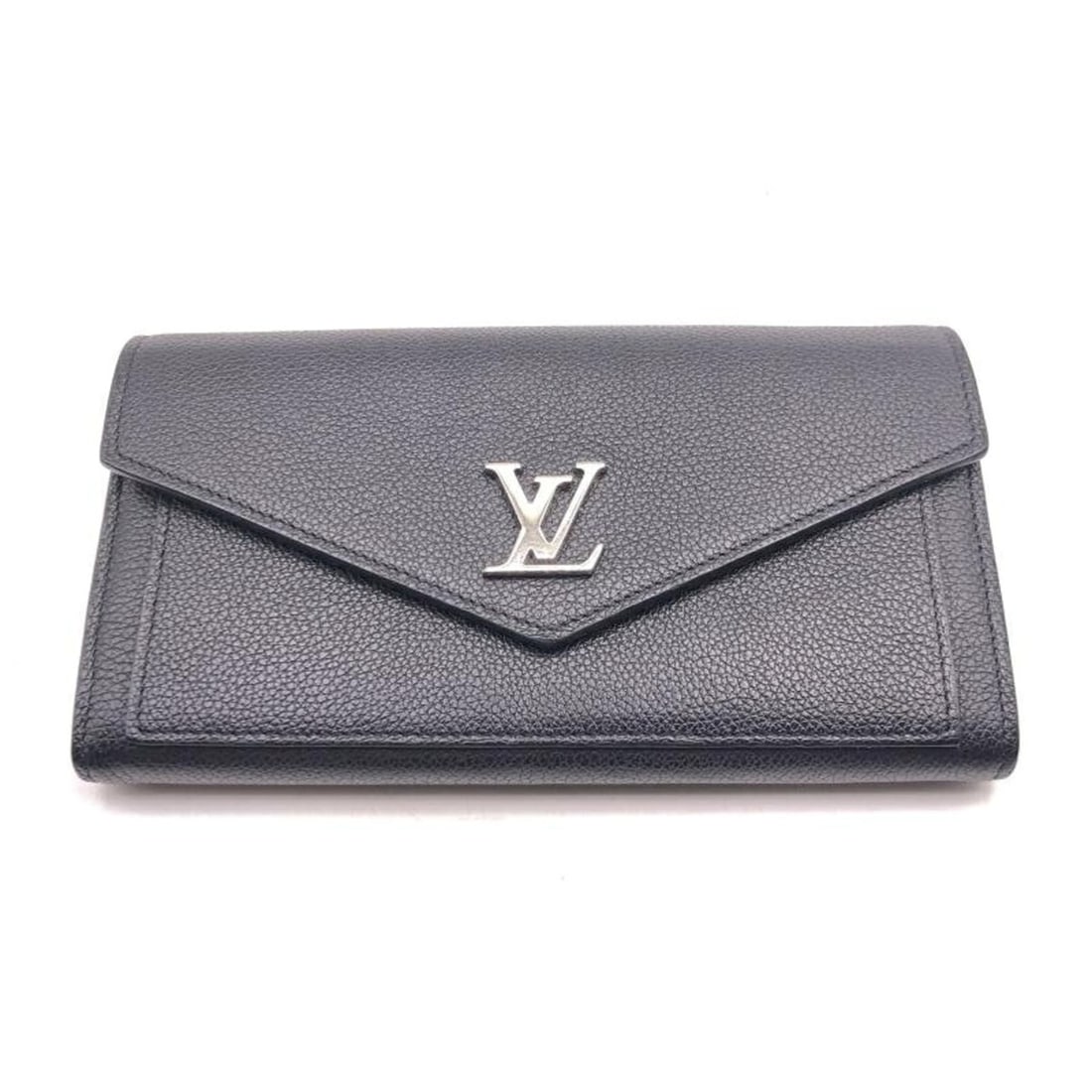 LOUIS VUITTON Portefeuille MyLockme Wallet: --- Catalog ---Category: SizeSize (HxWxD): 10.5cm x 19cm / 4.13'' x 7.48''Category: DesignType: Long wallet (bi-fold)Gender: WomenCategory: GeneralBrand: Louis Vuitton--- Item List ---Section: Conditi