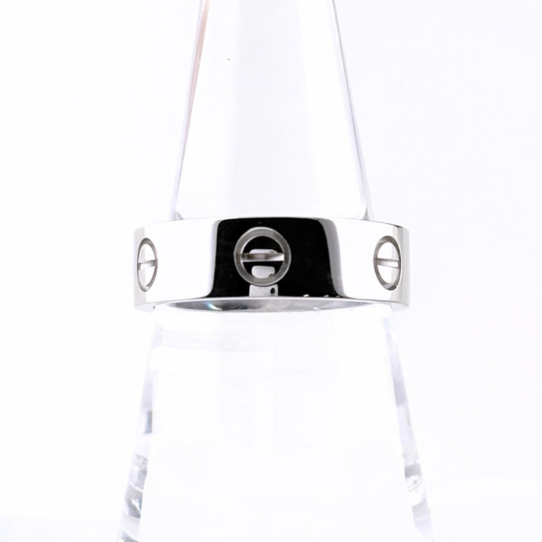 Cartier Love Ring (750) for Women: --- Catalog ---Category: SizeUS Size: 9Brand Size: 58Category: DesignType: Band ringGender: WomenCategory: GeneralBrand: Cartier--- Item List ---Section: ConditionRanking: Rank AB Used - Traces of usa