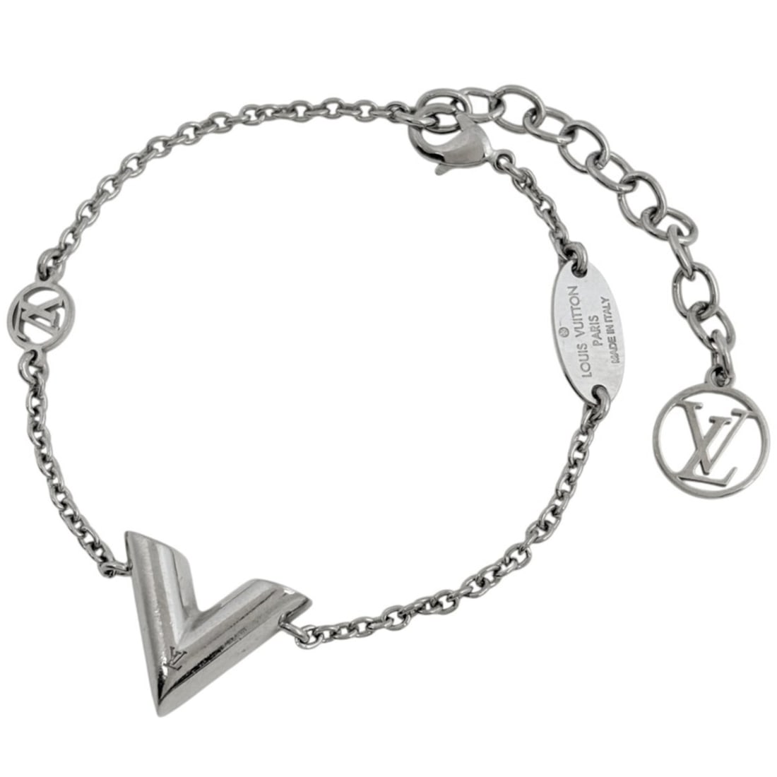 Louis Vuitton Essential V Bracelet, Silver Plated, Silver, Women's: --- Catalog ---Category: SizeLength: 14cm - 18cm / 5.51'' - 7.08''Category: DesignType: Charm braceletColor: SilverGender: WomenCategory: GeneralMPN: M63198Brand: Louis Vuitton--- Item List ---Section