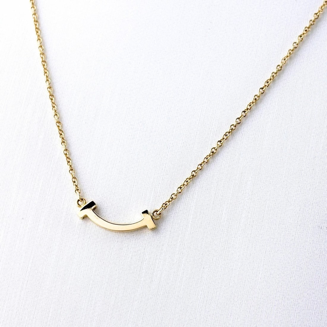 Tiffany & Co. T Smile Mini YG Yellow Gold Pendant Necklace 750 for Women