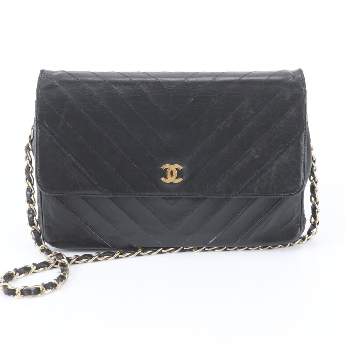 Chanel V-stitch chain leather shoulder bag with serial seal, black, for women.: --- Catalog ---Category: SizeSize (HxWxD): 17cm x 24cm x 5cm / 6.69'' x 9.44'' x 1.96''Category: DesignType: Shoulder bagColor: BlackGender: WomenMaterial: Leather Category: GeneralBrand: