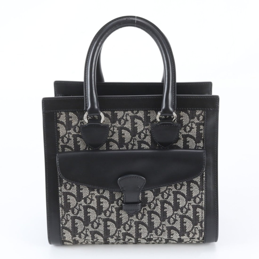 Christian Dior Trotter BO B 0032 Leather Tote Bag Handbag Black Women's: --- Catalog ---Category: SizeSize (HxWxD): 20cm x 24cm x 12cm / 7.87'' x 9.44'' x 4.72''Category: DesignType: Handbag, Tote bagColor: Black, GrayGender: WomenMaterial: Leather , Canvas Category: Gener