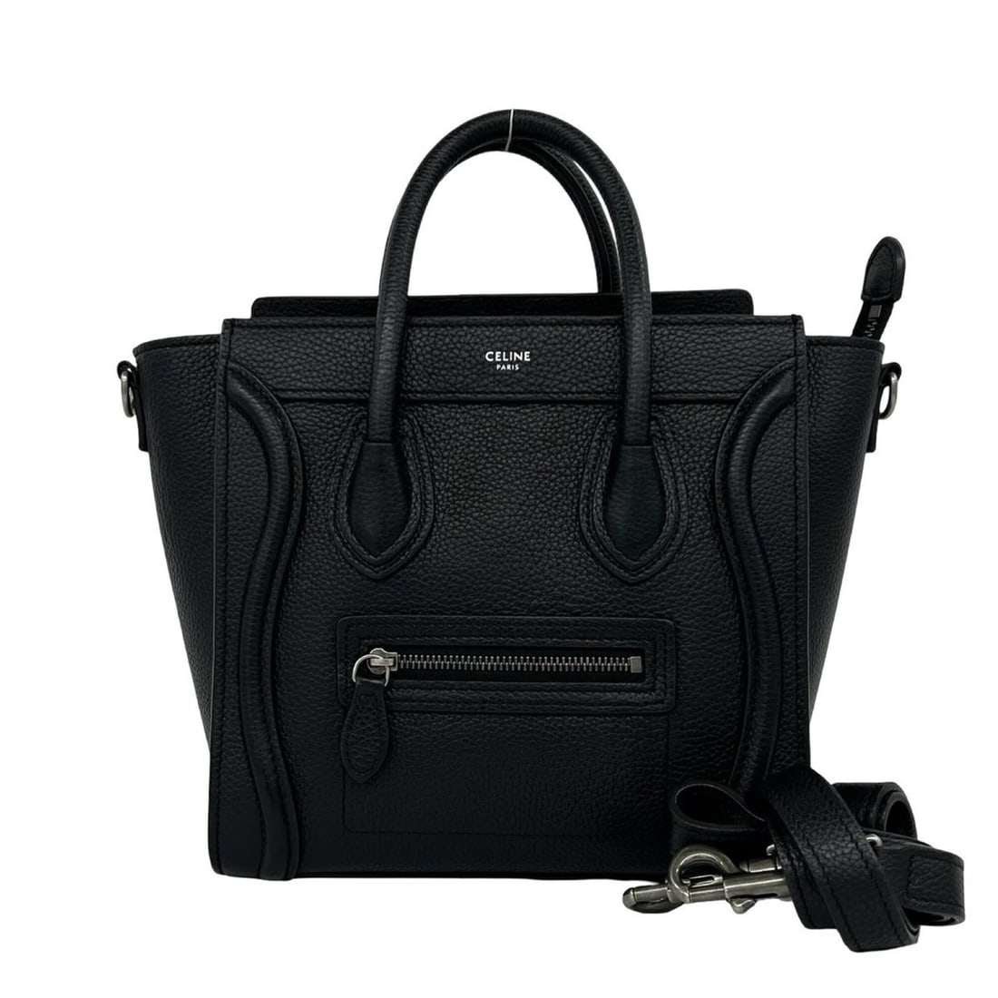CELINE Luggage Nano Shopper Leather 2-way Shoulder Bag, Handbag, Mini Tote Black 26690: --- Catalog ---Category: SizeSize (HxWxD): 22cm x 28cm x 10cm / 8.66'' x 11.02'' x 3.93''Category: DesignType: Handbag, Shoulder bag, Tote bagColor: BlackGender: WomenMaterial: Leather Category: Gener